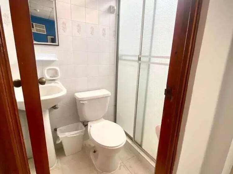 اتاق استاندارد, Hostal Cigarra