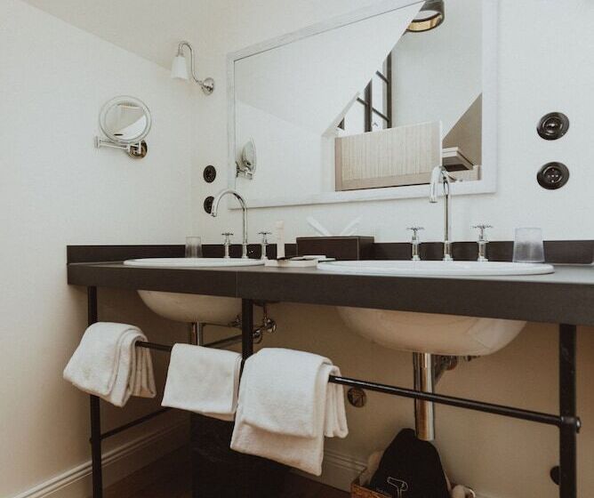 标准间带江景, Burg Reichenstein