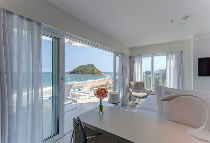 סוויטת ג'וניור, Cdesign