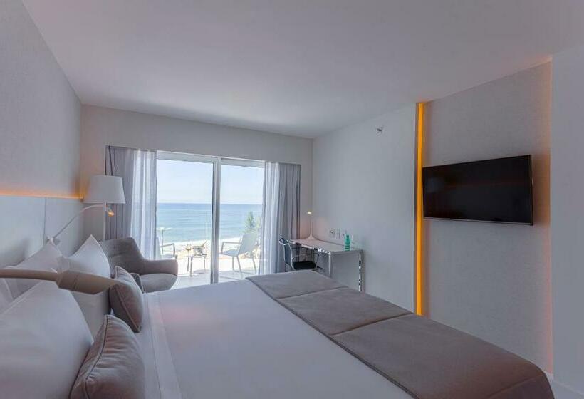 חדר פרמיום, Cdesign