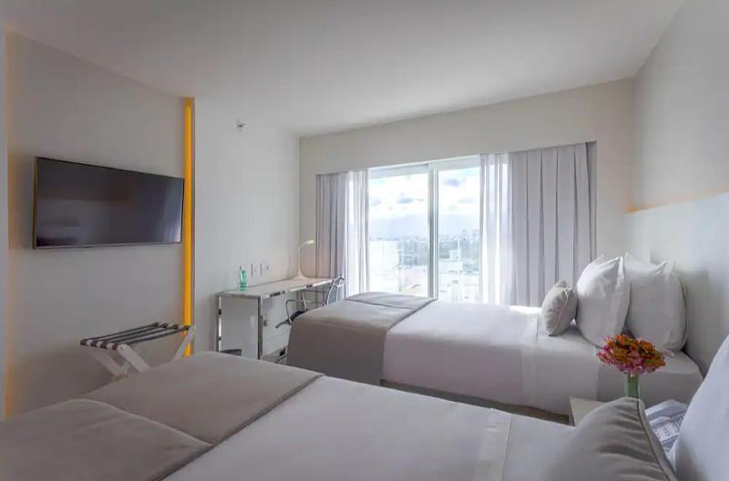 חדר דלוקס, Cdesign