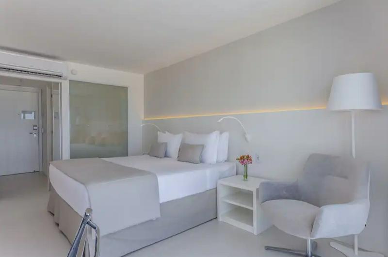 חדר דלוקס, Cdesign