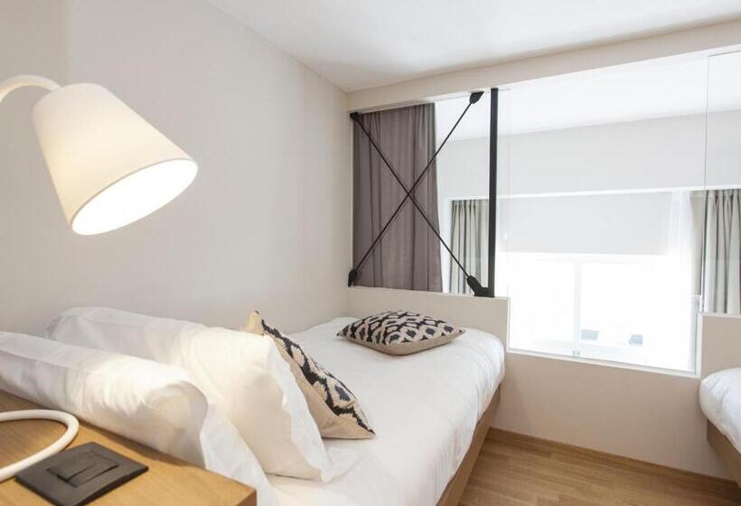 ファミリールーム, De Charme Laveno