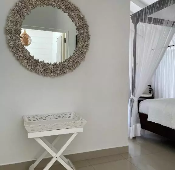 ویلای 2 خوابه, Firefly Estate Bequia