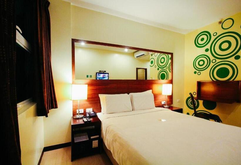 Quarto Estandar, Go Hotels Bacolod