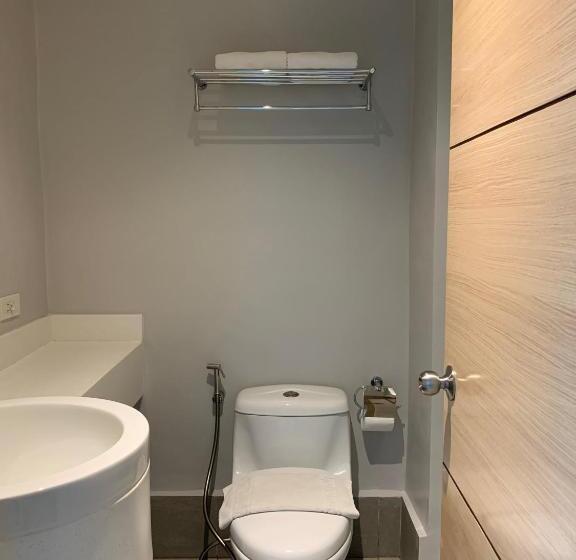 Quarto Superior, Go Hotels Bacolod