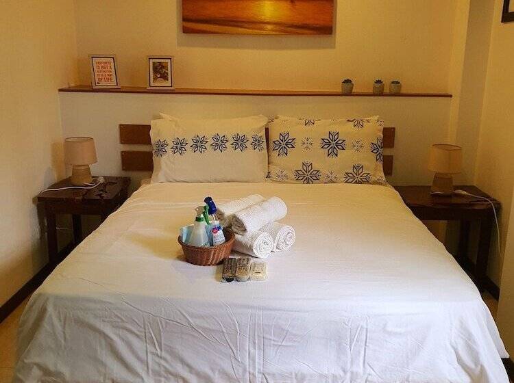 غرفة قياسية, Greenyard Inn