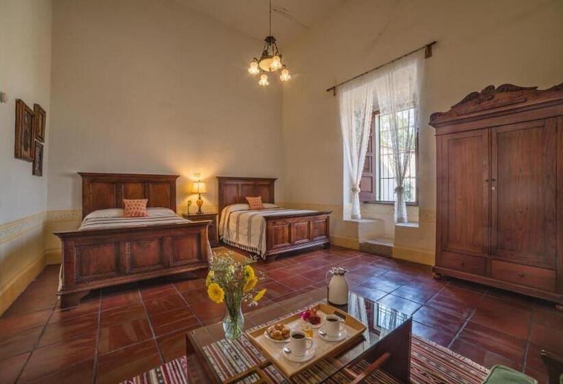 سوئیت جونیور با چشم‌انداز باغ, Hacienda Labor De Rivera Hotel Boutique & Eventos