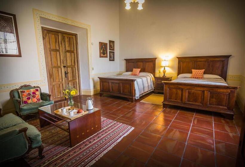 سوئیت جونیور با چشم‌انداز باغ, Hacienda Labor De Rivera Hotel Boutique & Eventos