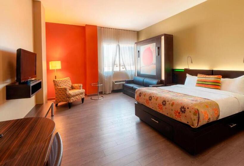 Четырехместный Номер Стандарт, Must