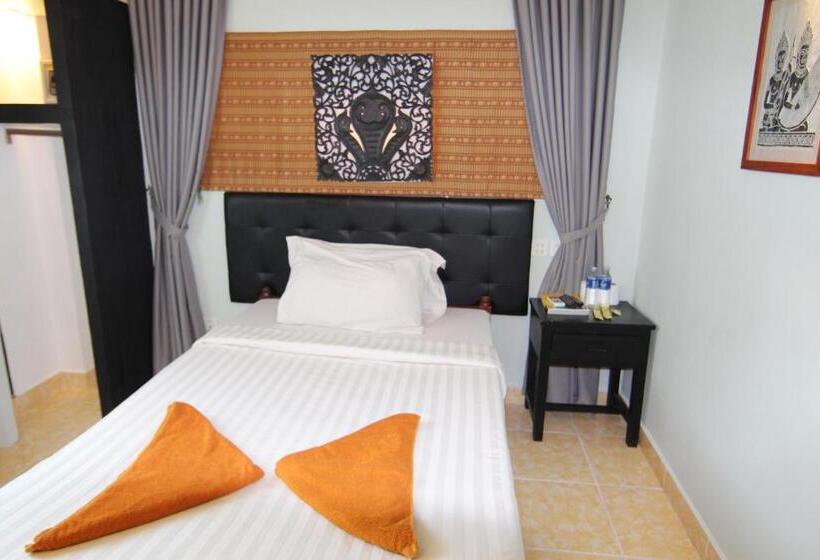 اتاق سوپریور, Naga Angkor Hostel