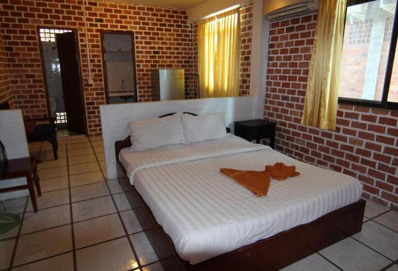 سوییت, Naga Angkor Hostel