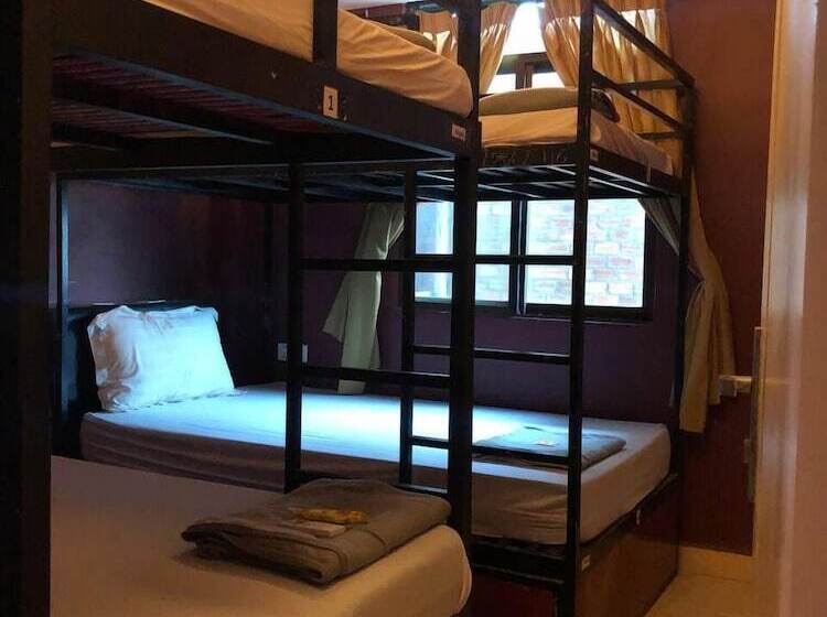 Кровать в Общей Комнате, Naga Angkor Hostel