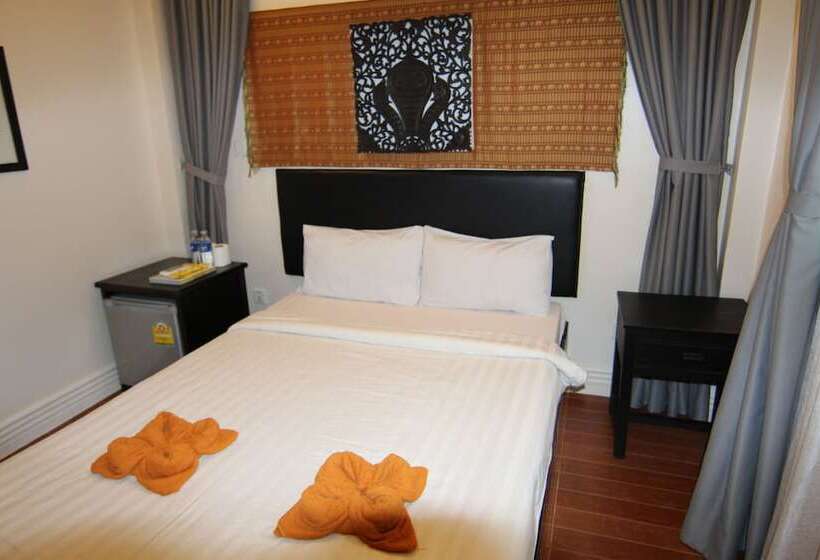 اتاق سوپریور, Naga Angkor Hostel