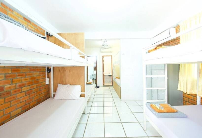 Кровать в Общей Комнате, Naga Angkor Hostel