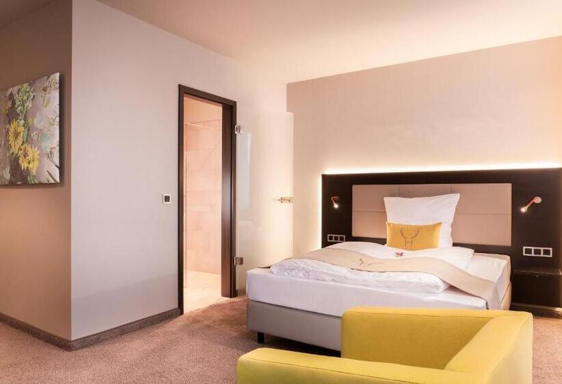 Номер Superior, Platzhirsch