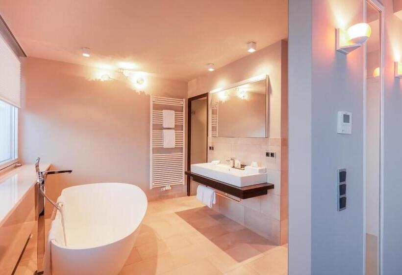 Полулюкс, Platzhirsch