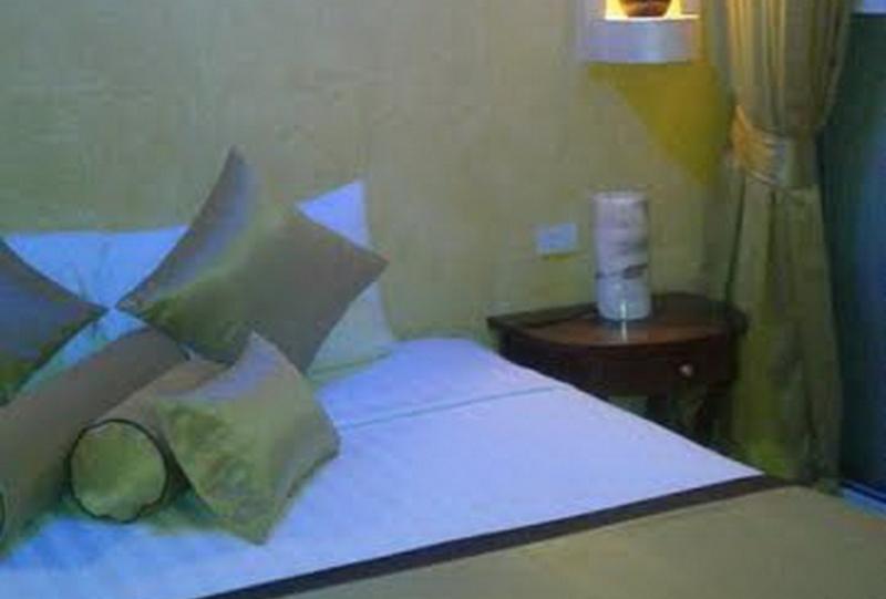 Студия Стандарт, Poseidon Boutique