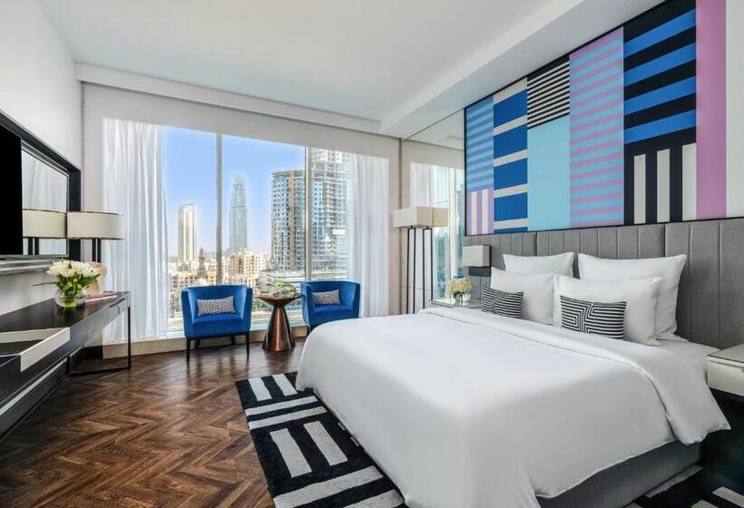 带大床的高级房间, Pullman Dubai Downtown