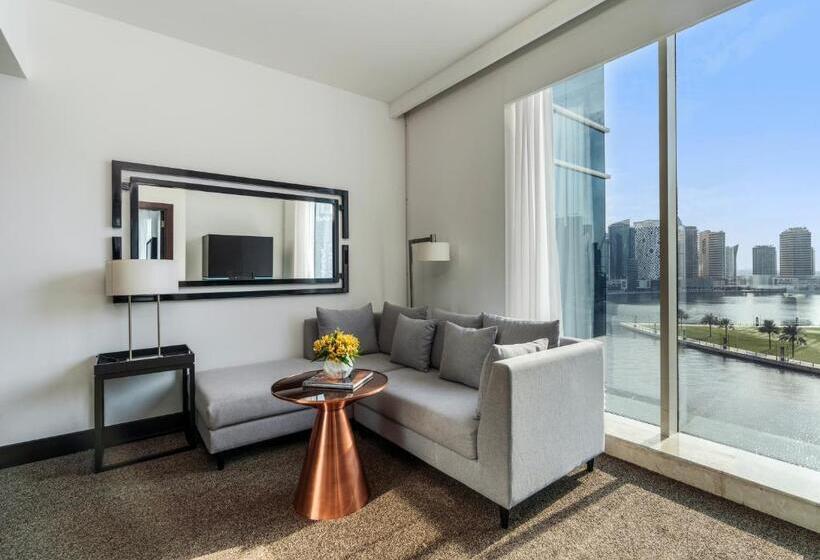 高级套房, Pullman Dubai Downtown