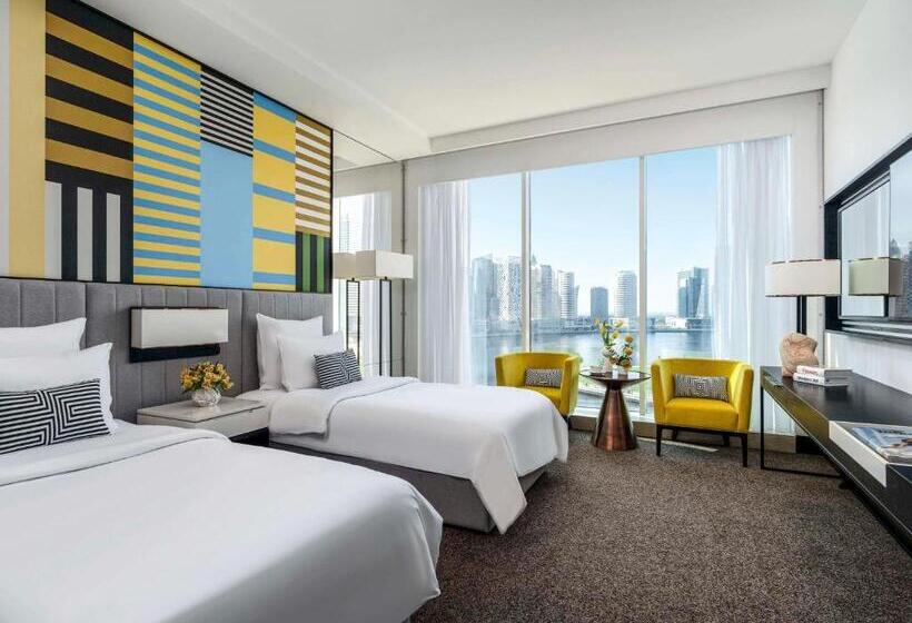 带观景的豪华间, Pullman Dubai Downtown