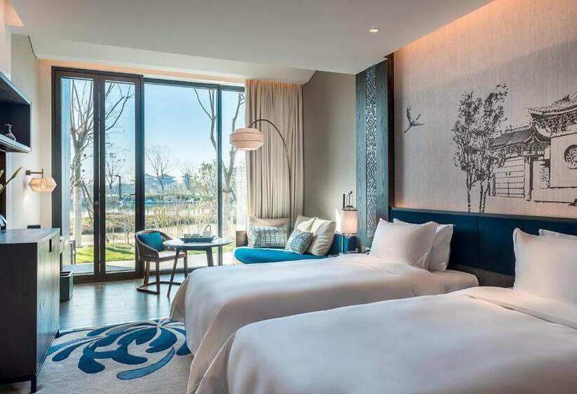 Номер Deluxe Вид на Сад, Pullman Kaifeng Jianye