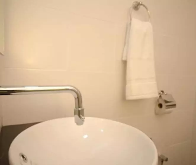اتاق سوپریور سه تخته, Riverra Inn Langkawi