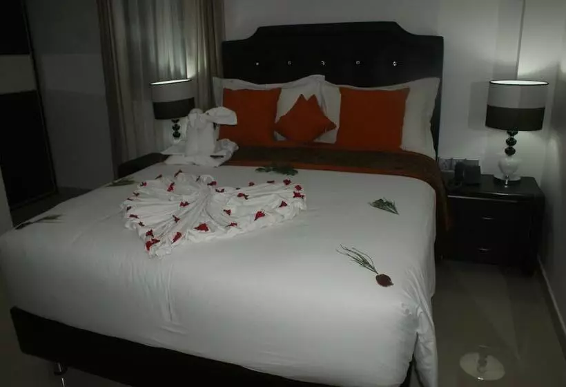اتاق لوکس, Rivethi Beach