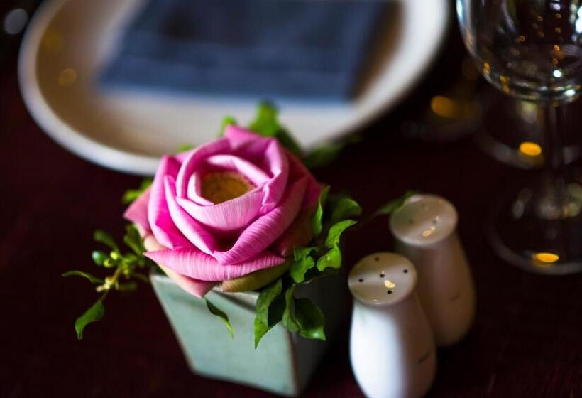 سوییت با چشم‌انداز استخر, Sokkhak Boutique Resort & Spa