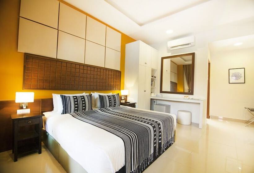 プールの見えるデラックスルーム, Palette Telaga Terrace Boutique Resort