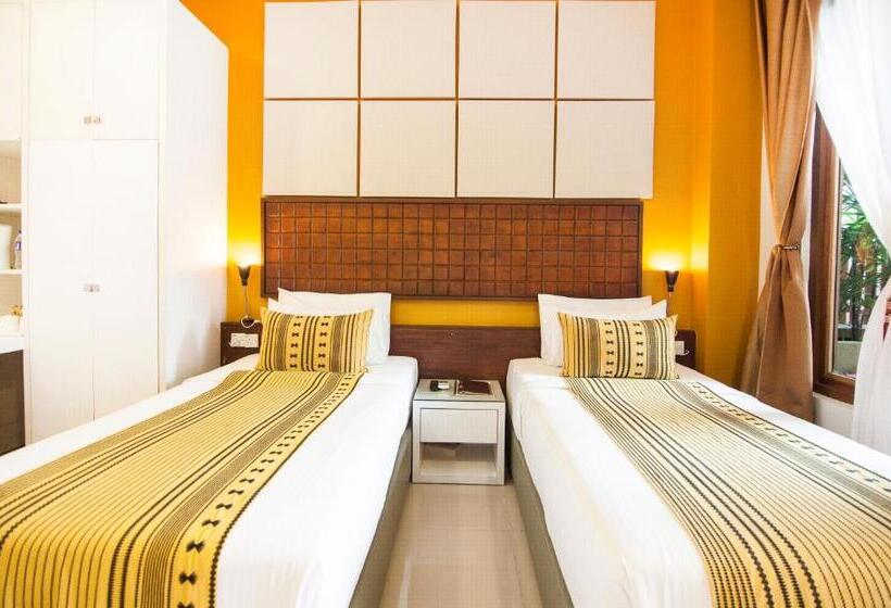 プールの見えるデラックスルーム, Palette Telaga Terrace Boutique Resort