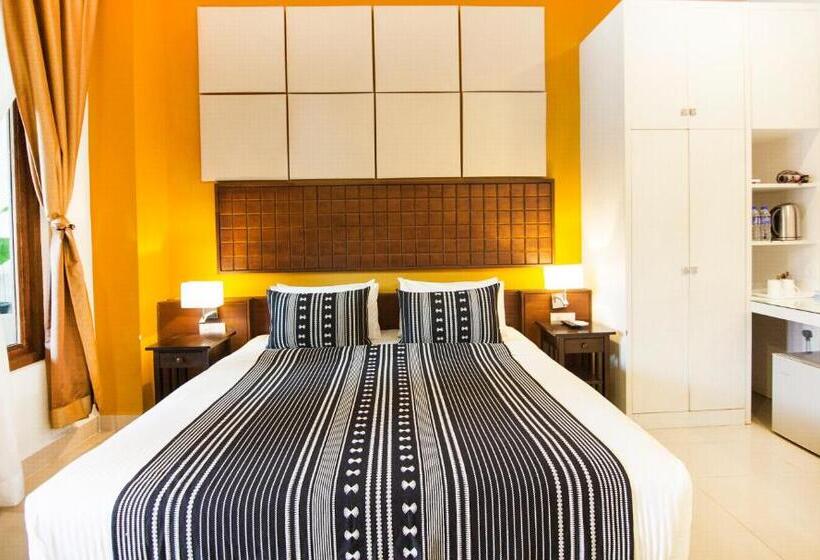 プールの見えるデラックスルーム, Palette Telaga Terrace Boutique Resort