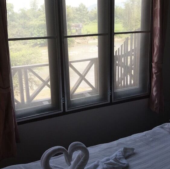 Номер Стандарт Трехместный, Vang Vieng Eco Lodge