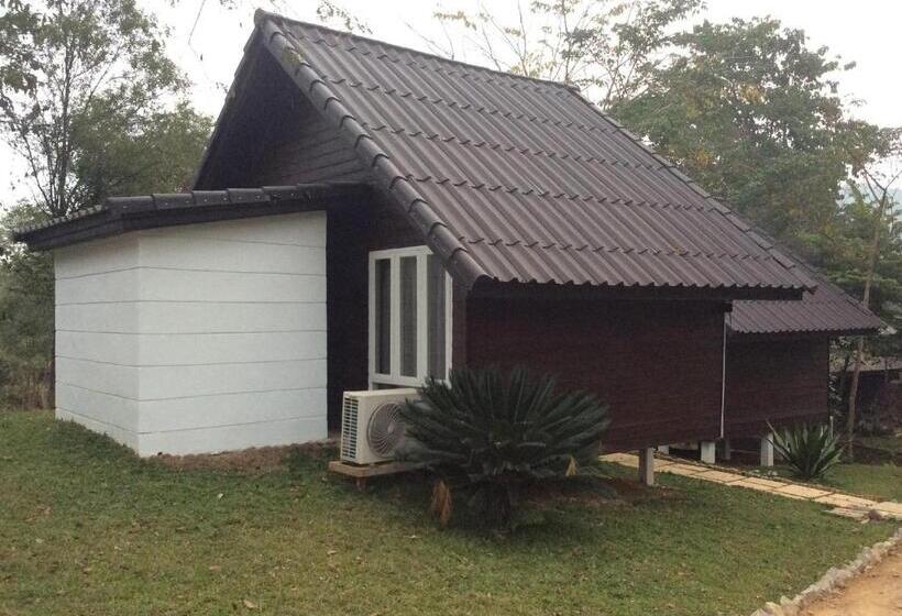 Бунгало Стандарт Вид на Сад, Vang Vieng Eco Lodge