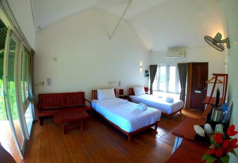 디럭스 방갈로, Vang Vieng Eco Lodge