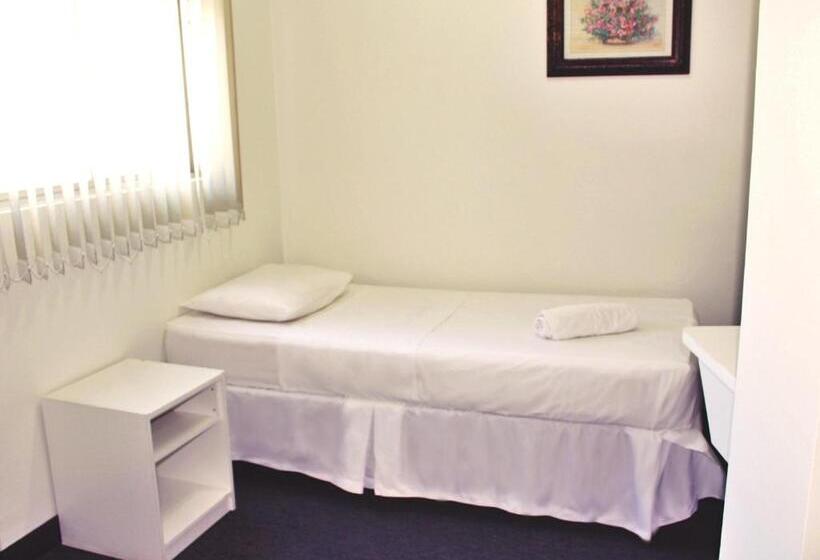 Quarto Familiar, Vitoria Itajai