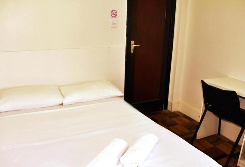 Quarto Familiar, Vitoria Itajai