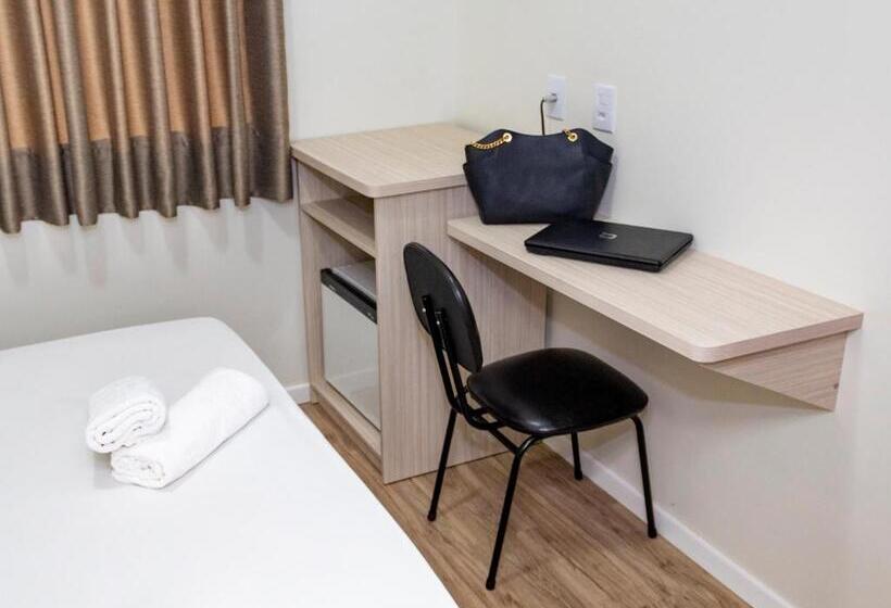 Quarto standard, Vitoria Itajai