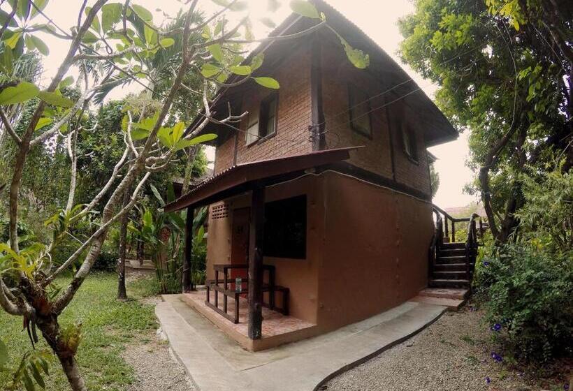Номер Стандарт Вид на Сад, Khao Sok Morning Mist Resort