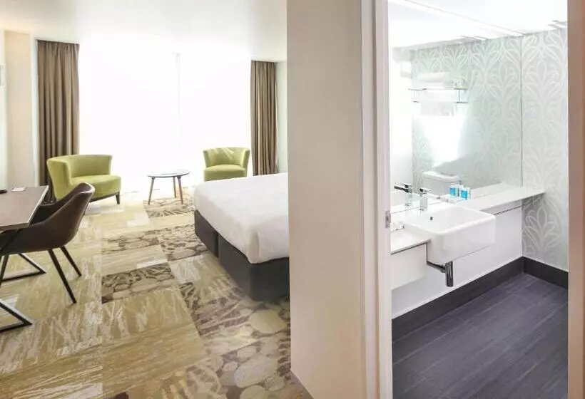 キングサイズベッドのエクゼクティブルーム, Novotel New Plymouth Taranaki