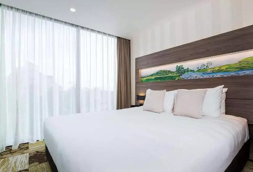 キングサイズベッドのエクゼクティブルーム, Novotel New Plymouth Taranaki