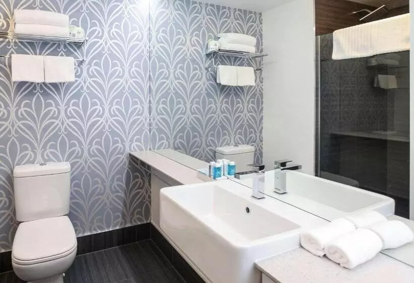 キングサイズベッドのスーペリアルーム, Novotel New Plymouth Taranaki