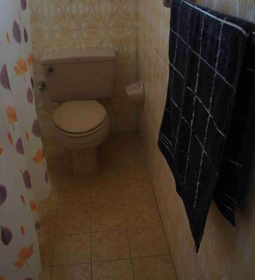 غرفة قياسية, Sam's Guest House