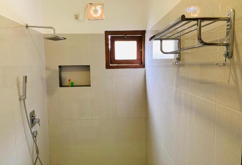 غرفة سوبيريور, Sam's Guest House