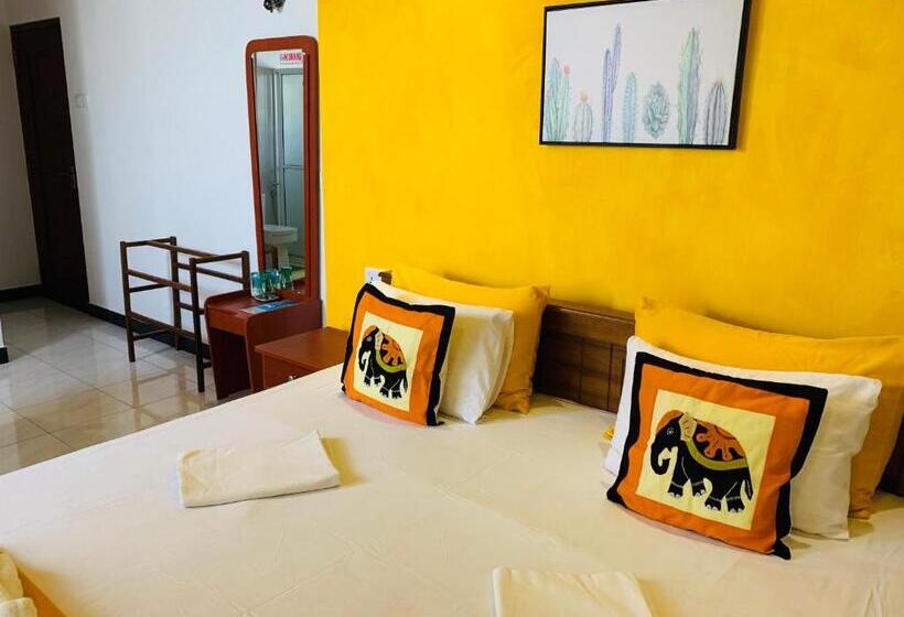 غرفة سوبيريور سرير كينج, Sam's Guest House