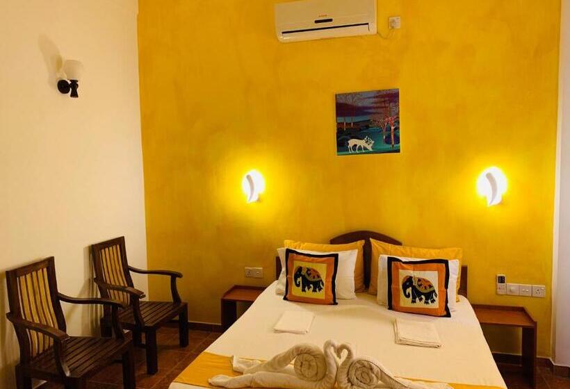 غرفة قياسية, Sam's Guest House