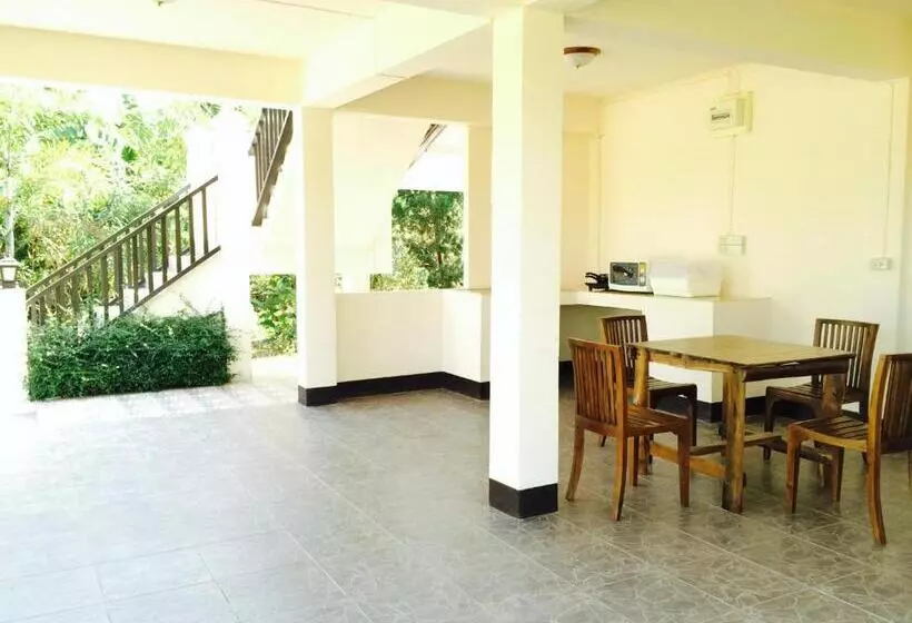 Villa 1 Makuuhuone, Papai Country Lodge Sha