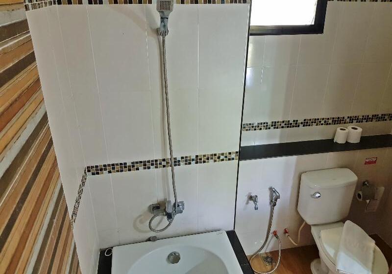 Студия Стандарт, Papai Country Lodge Sha