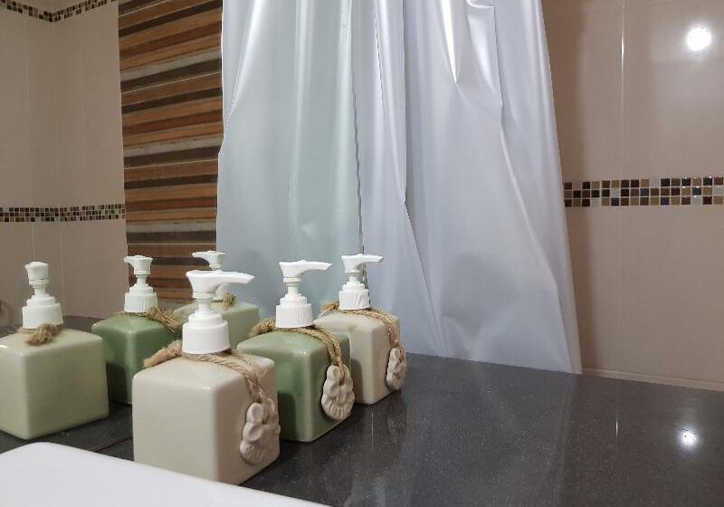 Студия Стандарт, Papai Country Lodge Sha