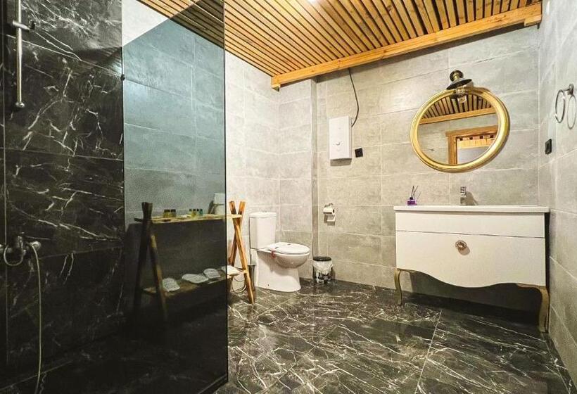 سوئیت با وان آب گرم, Heaven Wooden Vip Bungalow